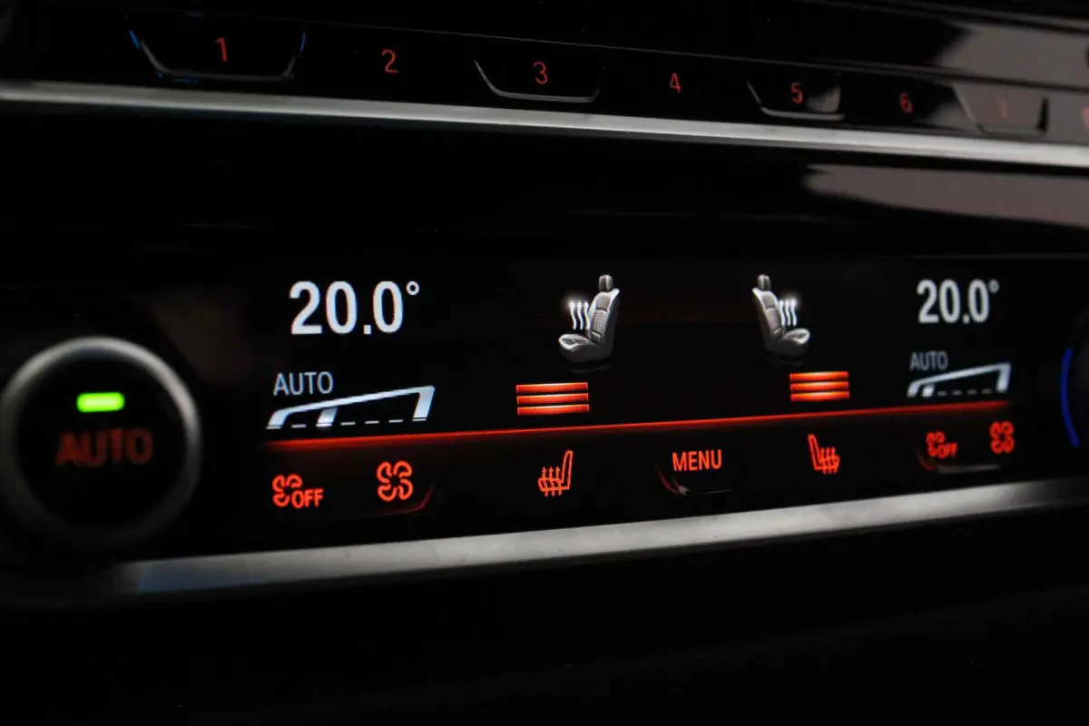 530e xDrive High Executive M Sport > Shadow-Line/20inch/Driving Assistant Professional