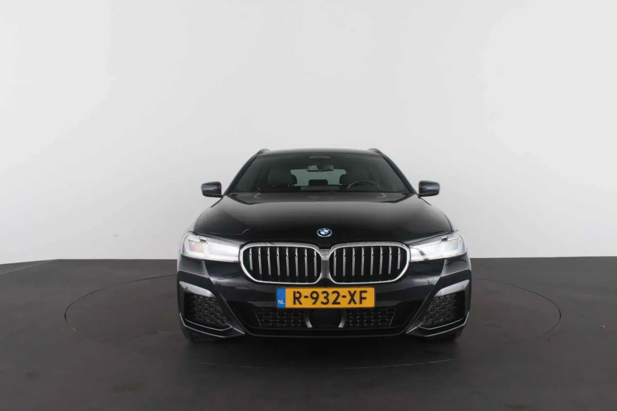 530e xDrive High Executive M Sport > Shadow-Line/20inch/Driving Assistant Professional