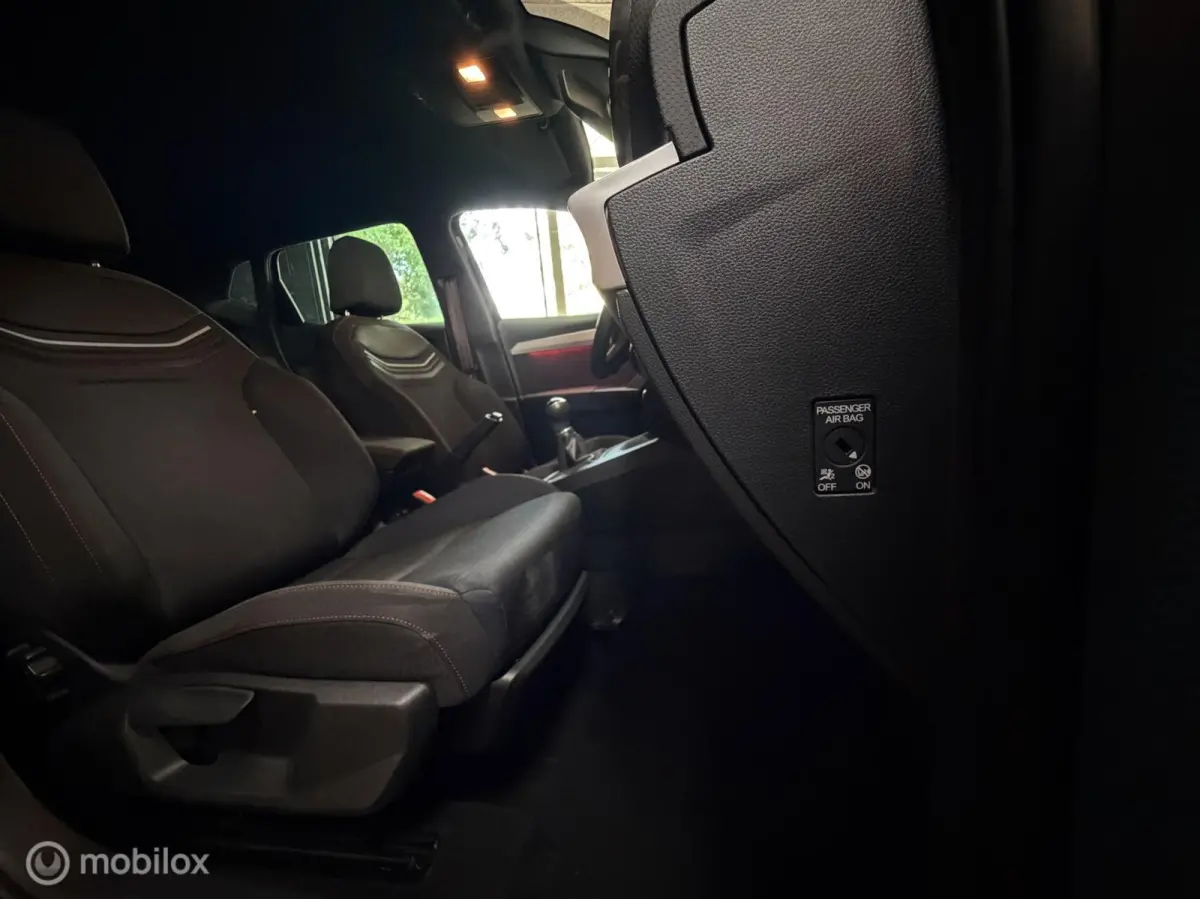 1.0 EcoTSI FR 110pk FACELIFT VIRTUAL PDC NAVI