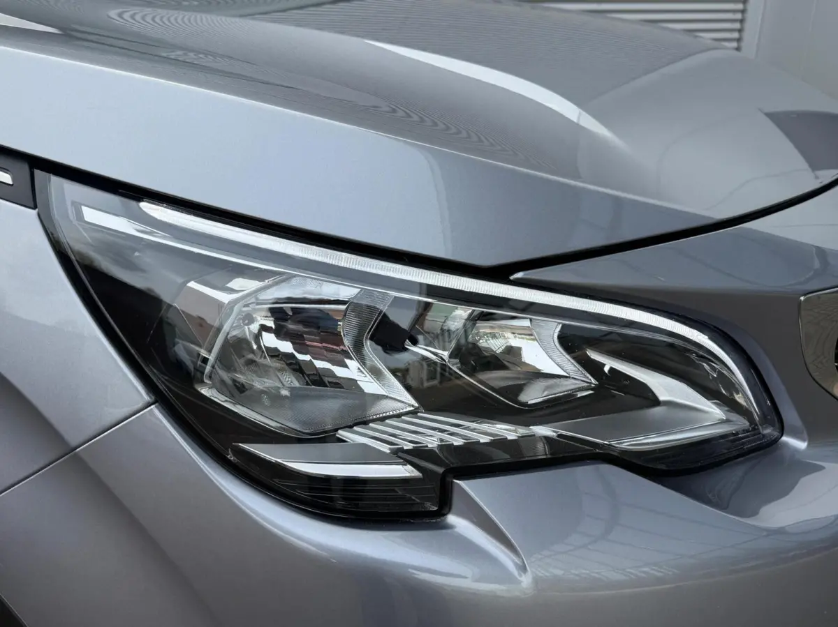 1.2 Vol Opties 7 Pers Camera Led Carplay Pdc 19 Eerste Eigenaar Dealer Onderhouden Perfecte Staat Nieuwe Distributieriem incl 12 maanden garantie