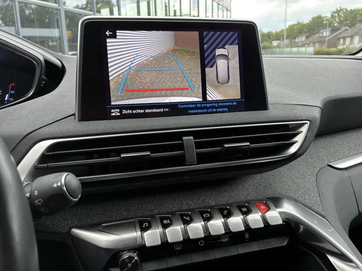 1.2 Vol Opties 7 Pers Camera Led Carplay Pdc 19 Eerste Eigenaar Dealer Onderhouden Perfecte Staat Nieuwe Distributieriem incl 12 maanden garantie