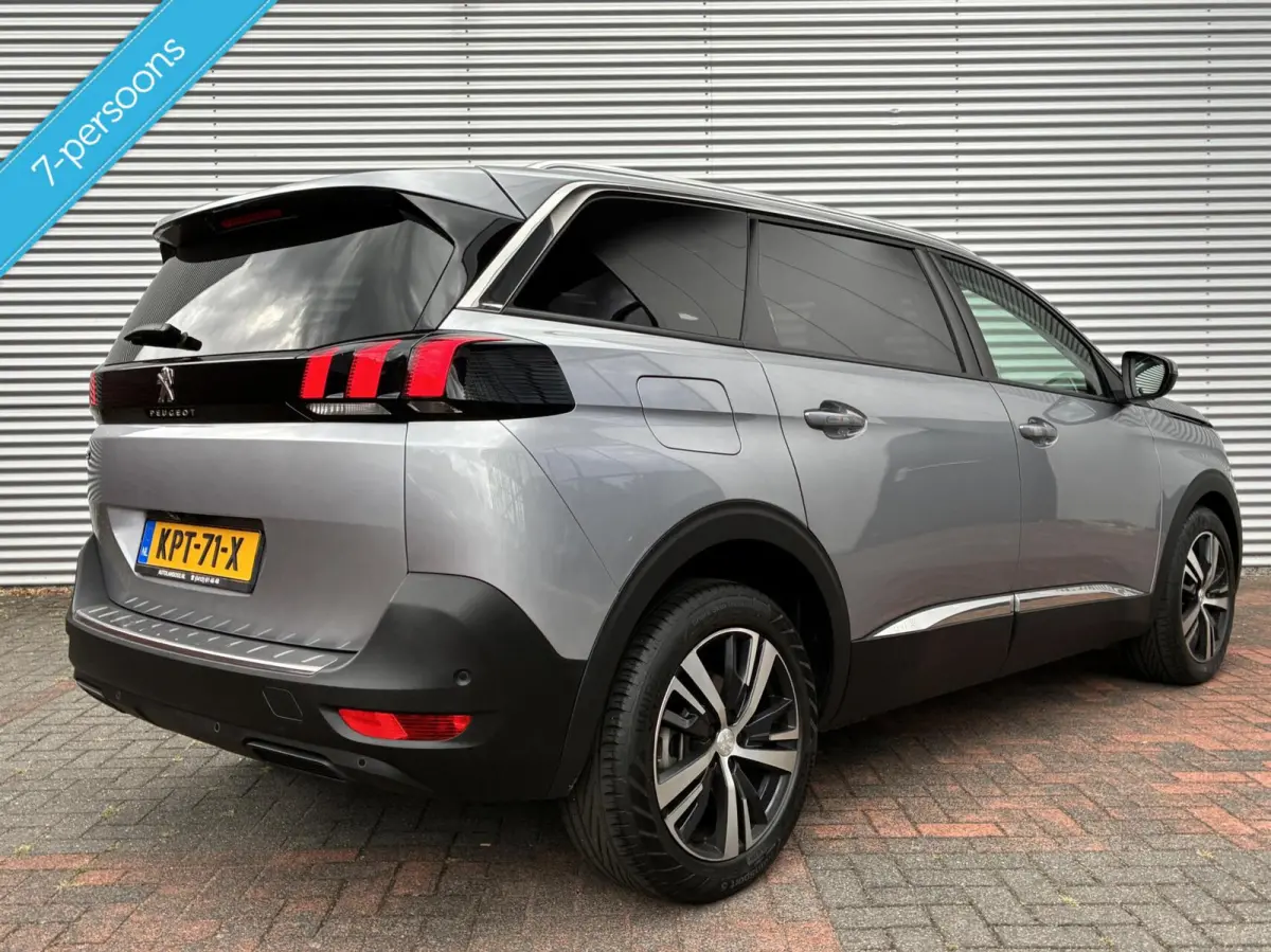 1.2 Vol Opties 7 Pers Camera Led Carplay Pdc 19 Eerste Eigenaar Dealer Onderhouden Perfecte Staat Nieuwe Distributieriem incl 12 maanden garantie