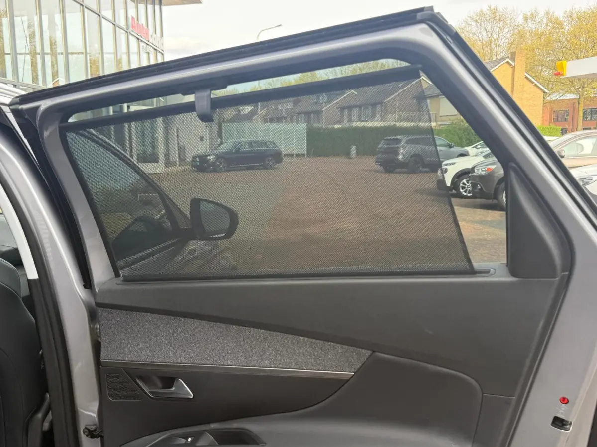 1.2 Vol Opties 7 Pers Camera Led Carplay Pdc 19 Eerste Eigenaar Dealer Onderhouden Perfecte Staat Nieuwe Distributieriem incl 12 maanden garantie