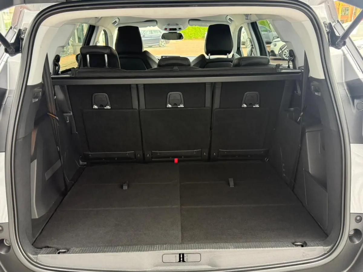 1.2 Vol Opties 7 Pers Camera Led Carplay Pdc 19 Eerste Eigenaar Dealer Onderhouden Perfecte Staat Nieuwe Distributieriem incl 12 maanden garantie