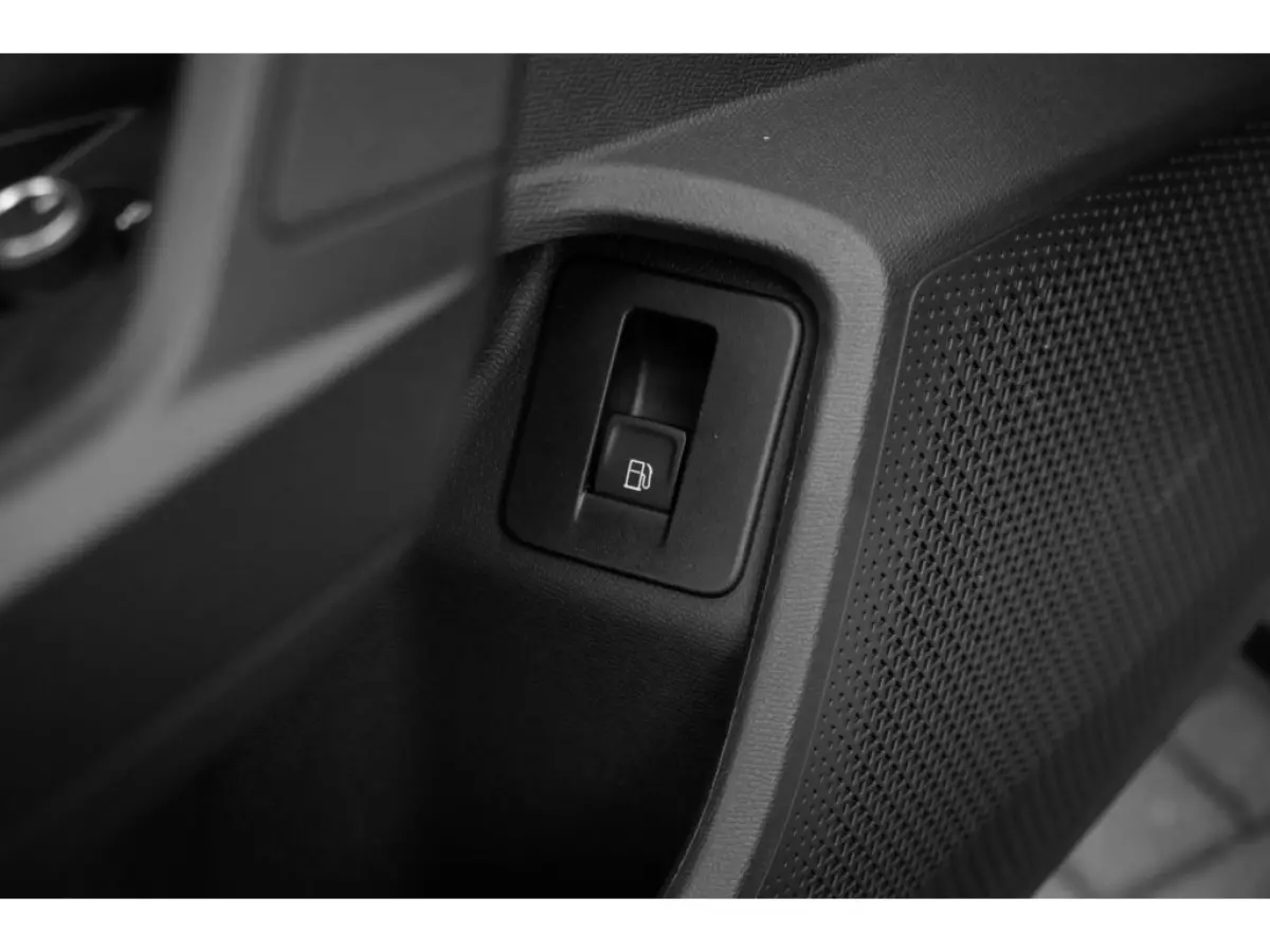 FR Business - eHybrid | Achteruitrijcamera | Automatisch dimmende binnenspiegel | Dakhemel uitgevoerd in zwart