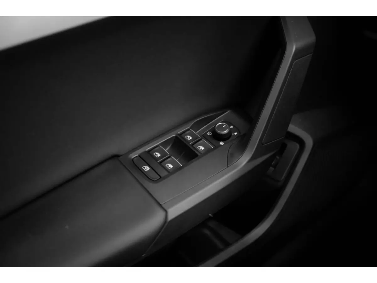 FR Business - eHybrid | Achteruitrijcamera | Automatisch dimmende binnenspiegel | Dakhemel uitgevoerd in zwart