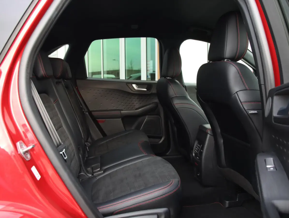 2.5 PHEV ST-Line X | Full Options | Panoramadak