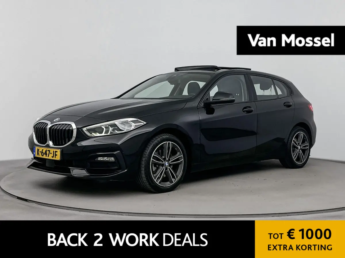 118i Executive Edition AUTOMAAT | PANORAMADAK | CLIMATE CONTROL | NAVIGATIE