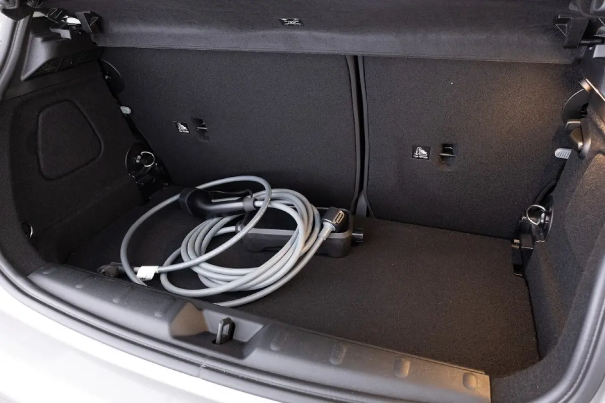 Mini SE 33 kWh *SOH 97%* Sportstoelen | Full LED | NAVI | ECC | Sportstoelen