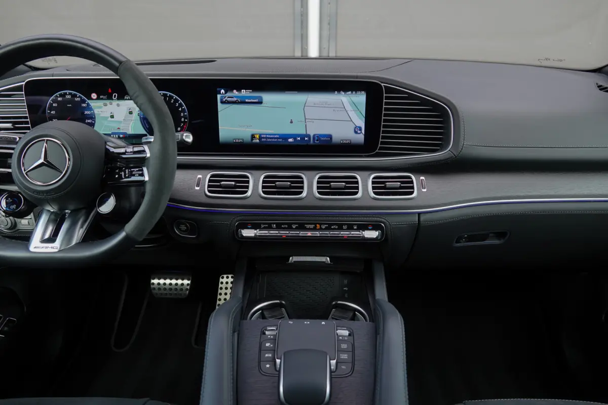 AMG53 544Pk 4Matic | Plug-In Hybrid | Night pakket | Head-Up Display | Burmester Sound | Luchtvering | Panoramadak | 22''