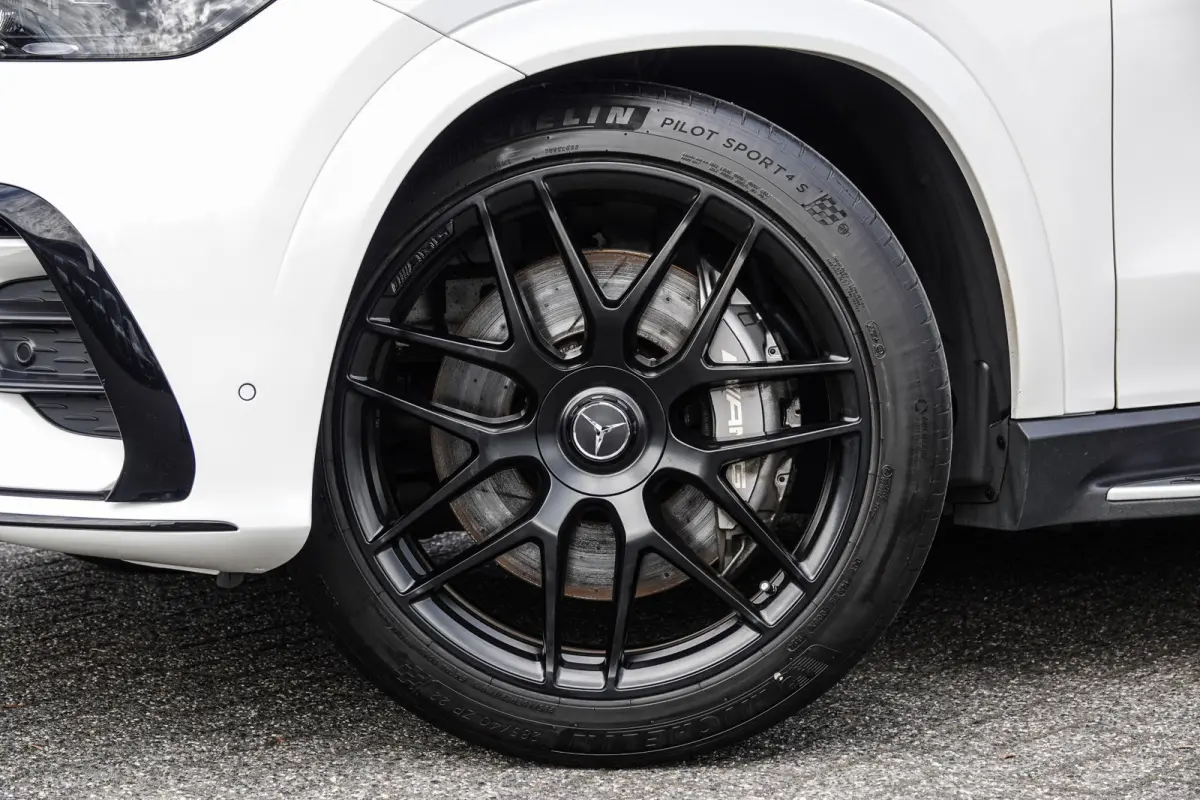 AMG53 544Pk 4Matic | Plug-In Hybrid | Night pakket | Head-Up Display | Burmester Sound | Luchtvering | Panoramadak | 22''