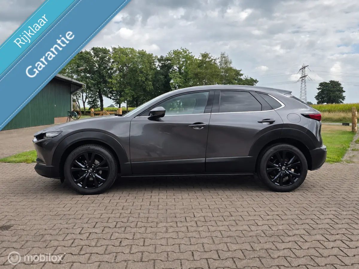 2.0 e-SkyActiv M Hybrid/18 INCH/NAVI/CLIMA/PDC