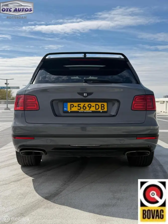 6.0 W12 Mulliner