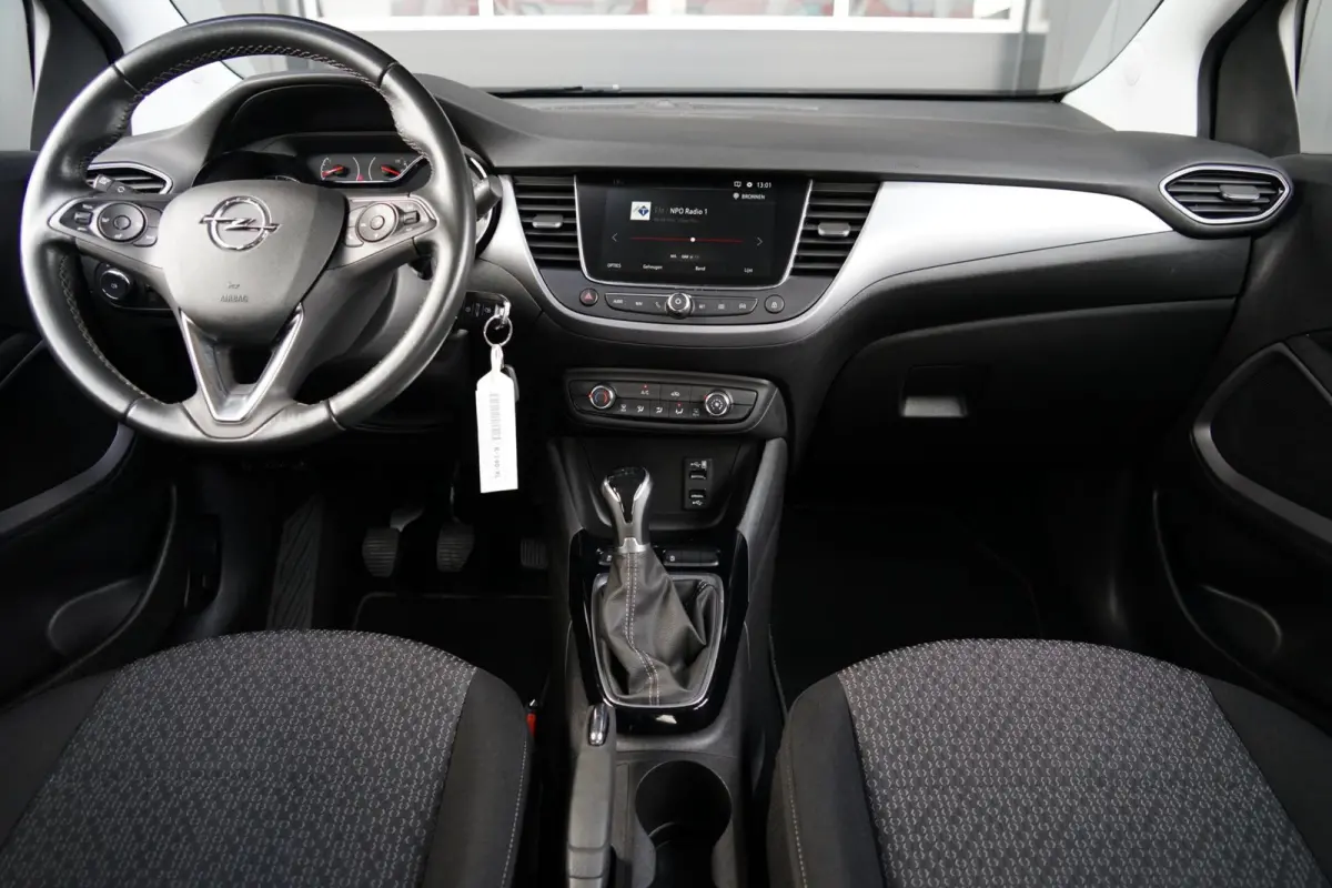 1.2 Edition, NL, 1e eig. CarPlay, cruise, LED
