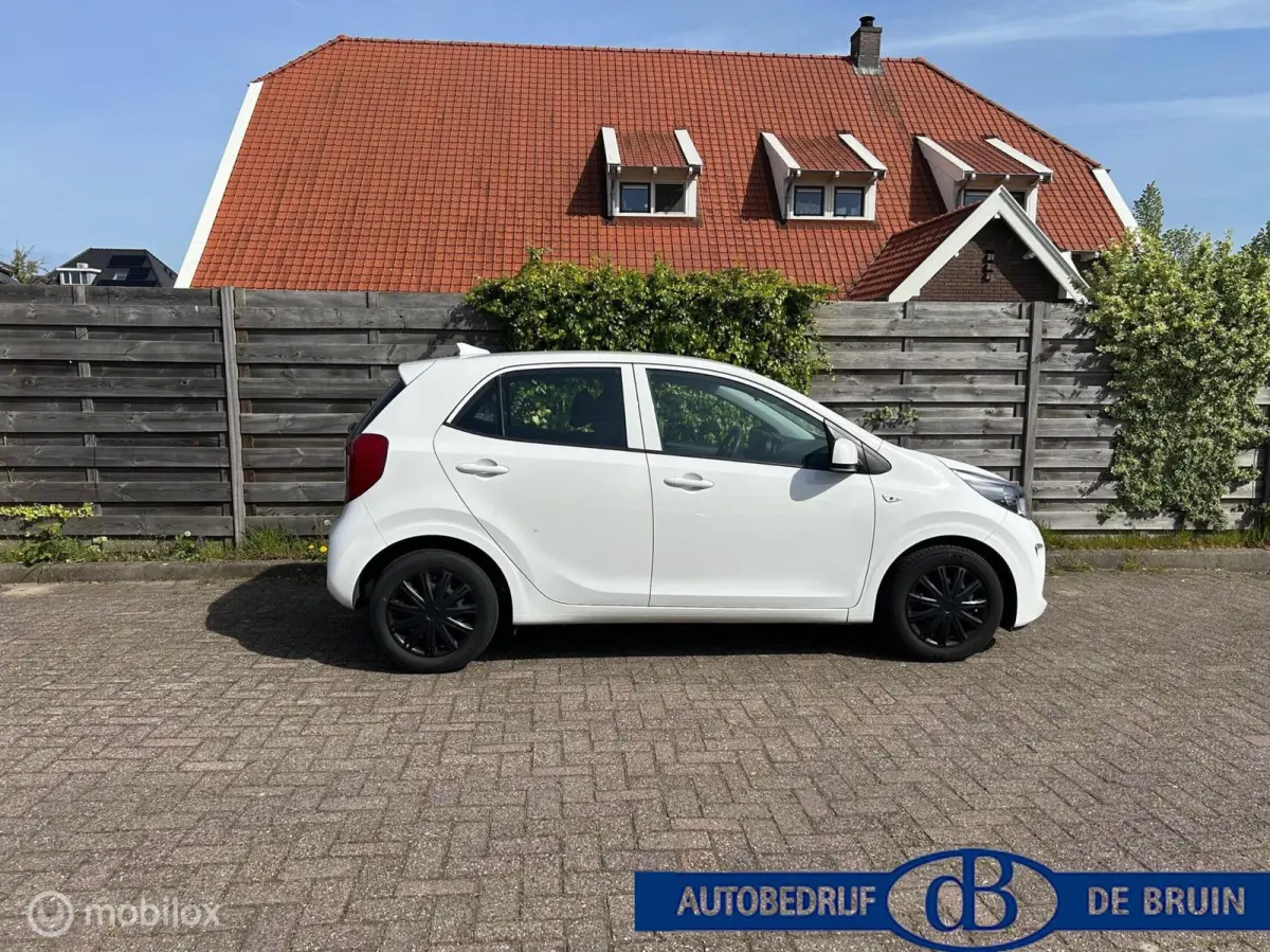 1.0 MPi ComfortPlusLine Apple Carplay