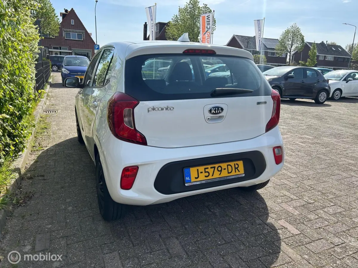 1.0 MPi ComfortPlusLine Apple Carplay