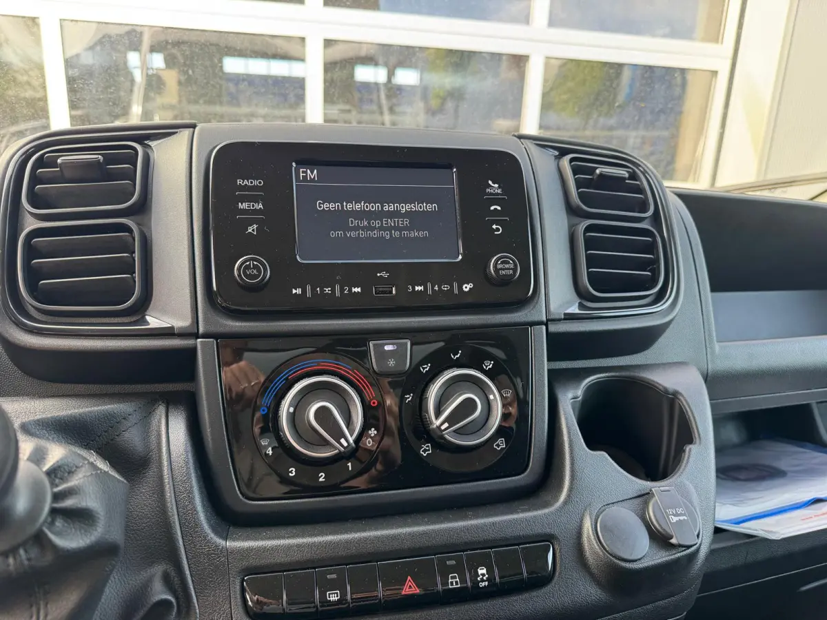 2.2 MultiJet 3.5t 180pk > BPM Vrij!/Bakwagen met laadklep! 1015kg laadvermogen/meubelbak + laadklep