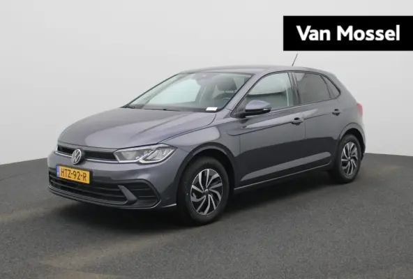 1.0 TSI Life Edition 95 PK| Origineel Nederlands | 1e Eigenaar | Navigatie | Achteruitrijcamera | Stoelverwarming | Keyless | Parkeersensoren | Climatronic