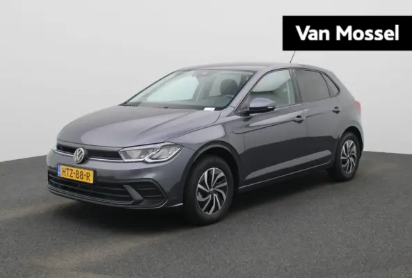 1.0 TSI Life Edition 95 PK Origineel Nederlands | 1e Eigenaar | Navigatie | Stoelverwarming | Climatronic | Keyless | Achteruitrijcamera | Parkeersensoren