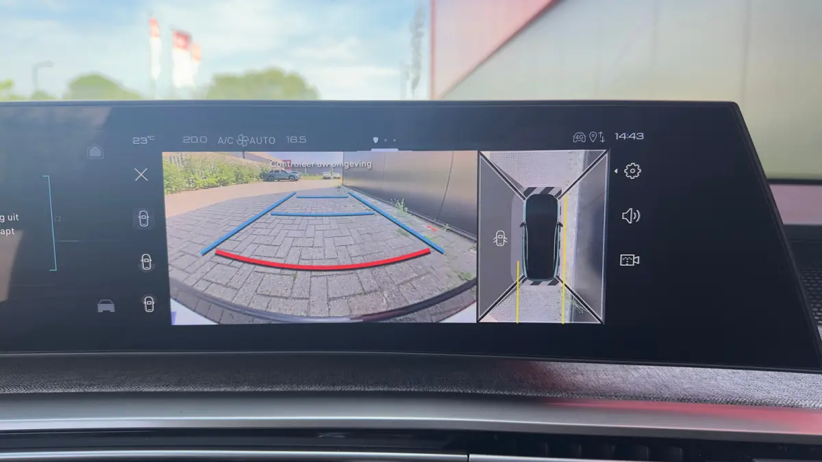 GT | Elektrische parkeerrem | Extra getinte achterste zijruiten en achterruit