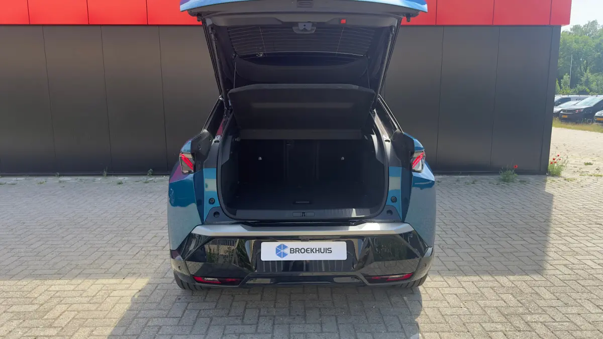 GT | Elektrische parkeerrem | Extra getinte achterste zijruiten en achterruit