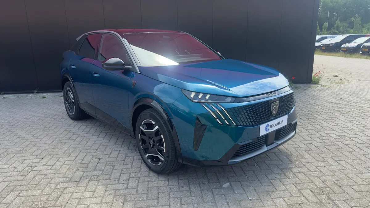 GT | Elektrische parkeerrem | Extra getinte achterste zijruiten en achterruit