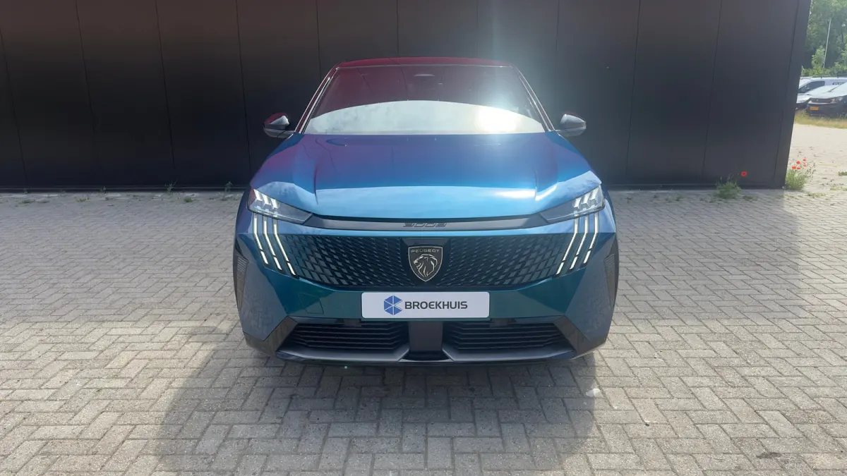 GT | Elektrische parkeerrem | Extra getinte achterste zijruiten en achterruit
