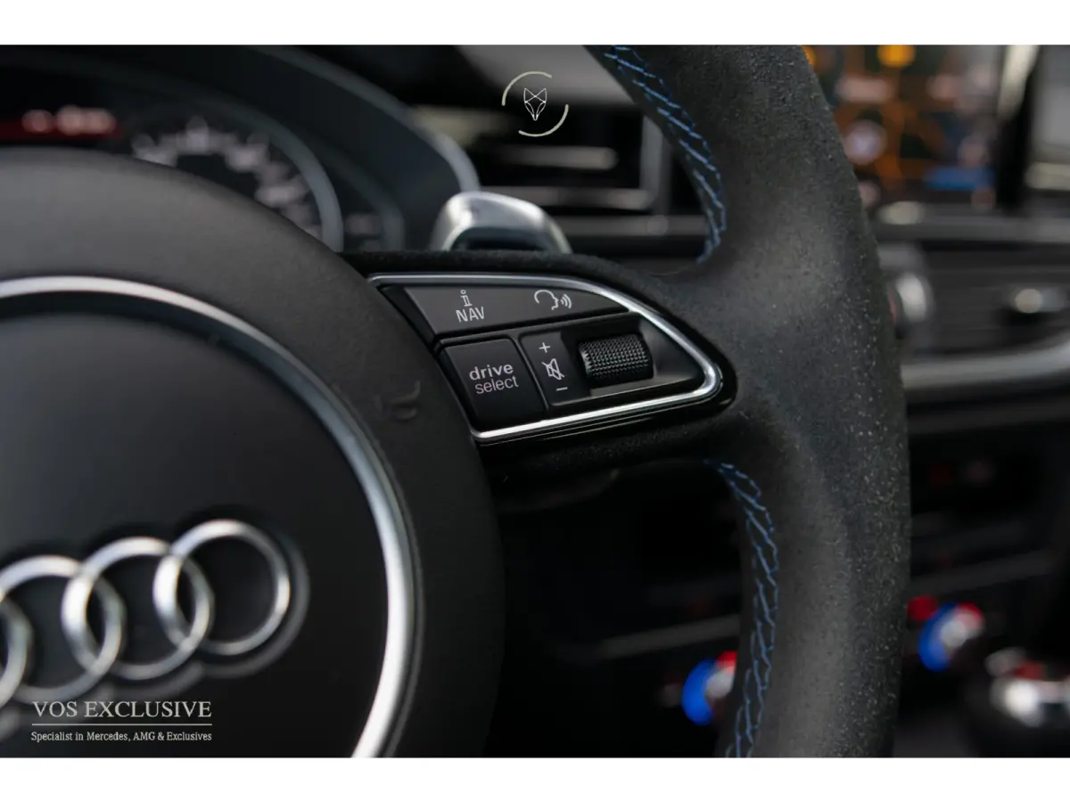 4.0 TFSI Quattro Performance Carbon|Nardo|Memory|21"|Matrix LED|Bose|New Service
