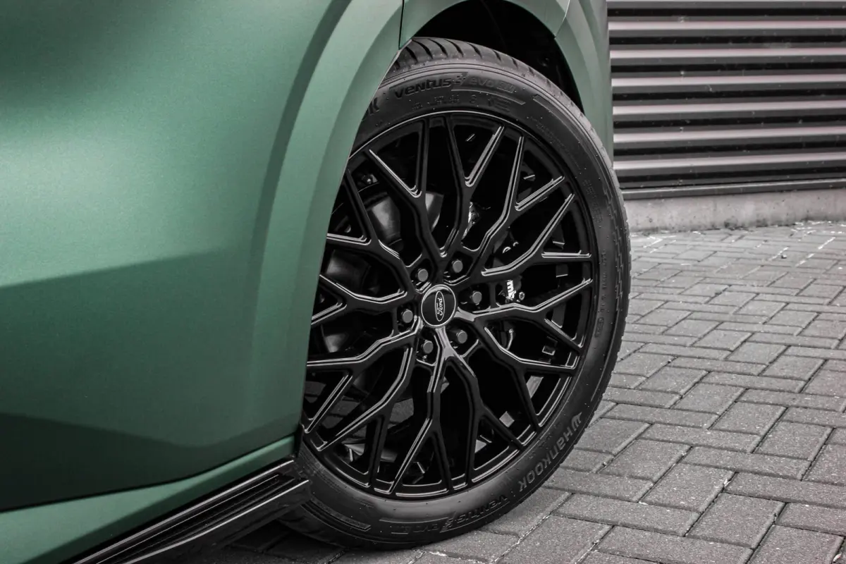 340 L2H1 Limited 71 kWh 218PK / JB- EDITION /CAMERA /350KM RANGE / APPLE CARPLAY /DRIVERS- PACK /FULL OPTION