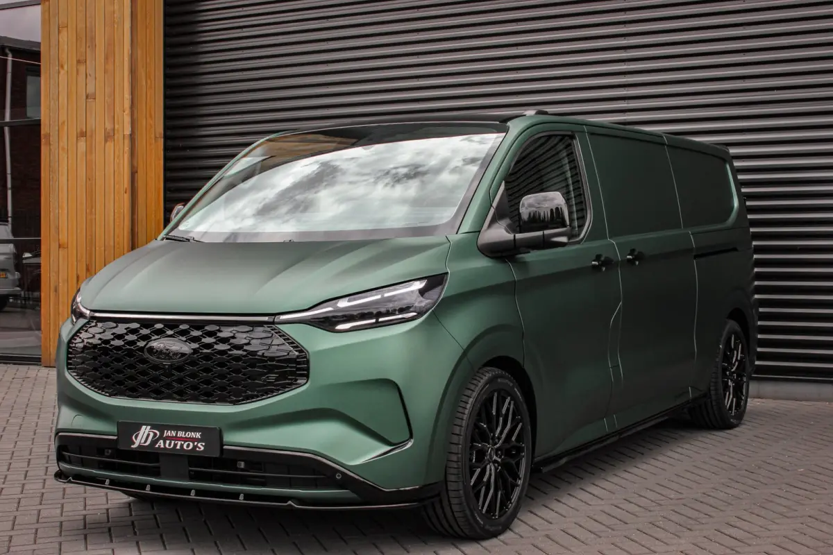340 L2H1 Limited 71 kWh 218PK / JB- EDITION /CAMERA /350KM RANGE / APPLE CARPLAY /DRIVERS- PACK /FULL OPTION