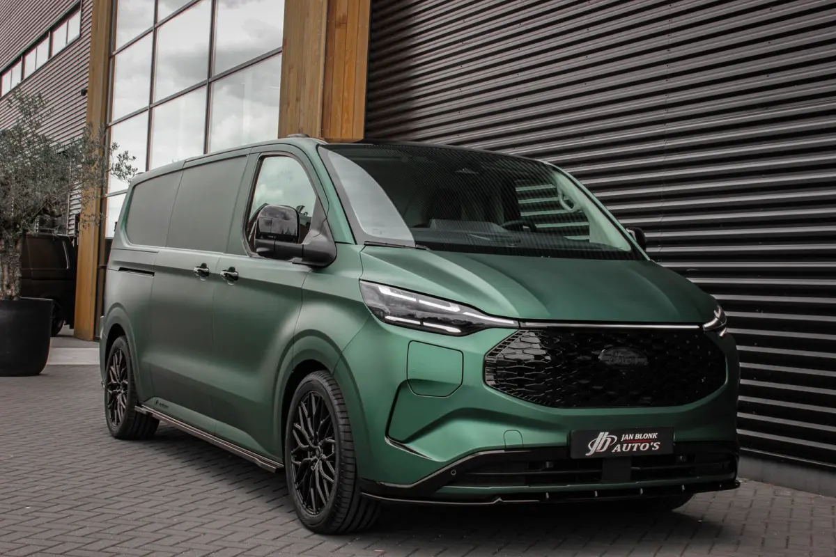 340 L2H1 Limited 71 kWh 218PK / JB- EDITION /CAMERA /350KM RANGE / APPLE CARPLAY /DRIVERS- PACK /FULL OPTION