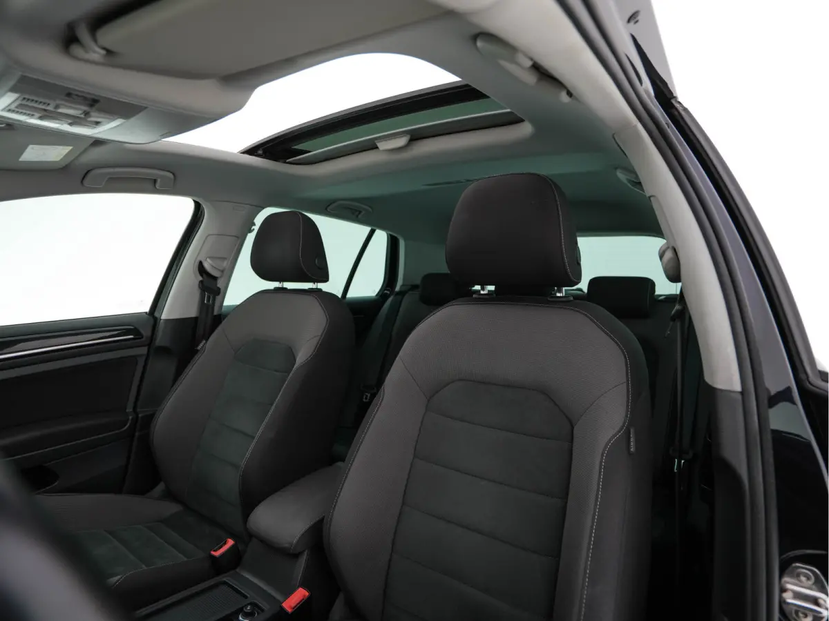 1.6 TDI R-Line Highline Business Aut. *PANO | MICROFIBRE | ADAPTIVE-CRUISE | DIGI-COCKPIT | HEATED-SPORTSEATS | PRIVACY-GLASS | NAVI-FULLMAP | ECC | PARKPILOT | 18''ALU*