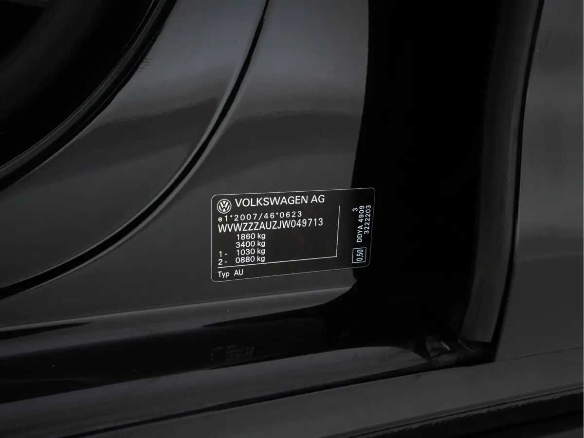 1.6 TDI R-Line Highline Business Aut. *PANO | MICROFIBRE | ADAPTIVE-CRUISE | DIGI-COCKPIT | HEATED-SPORTSEATS | PRIVACY-GLASS | NAVI-FULLMAP | ECC | PARKPILOT | 18''ALU*