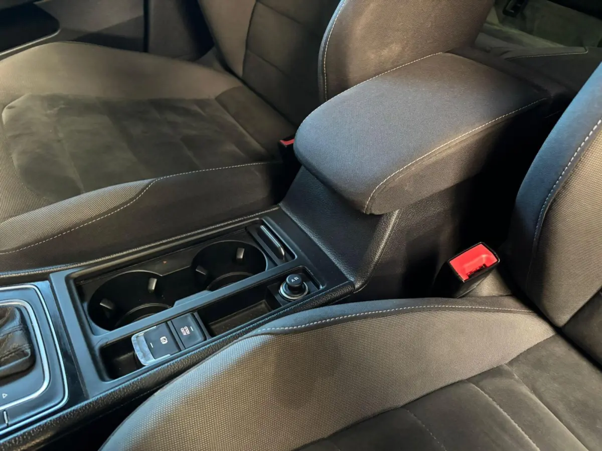 1,4 2017 tsi lane assist,cruise,acc,airco,