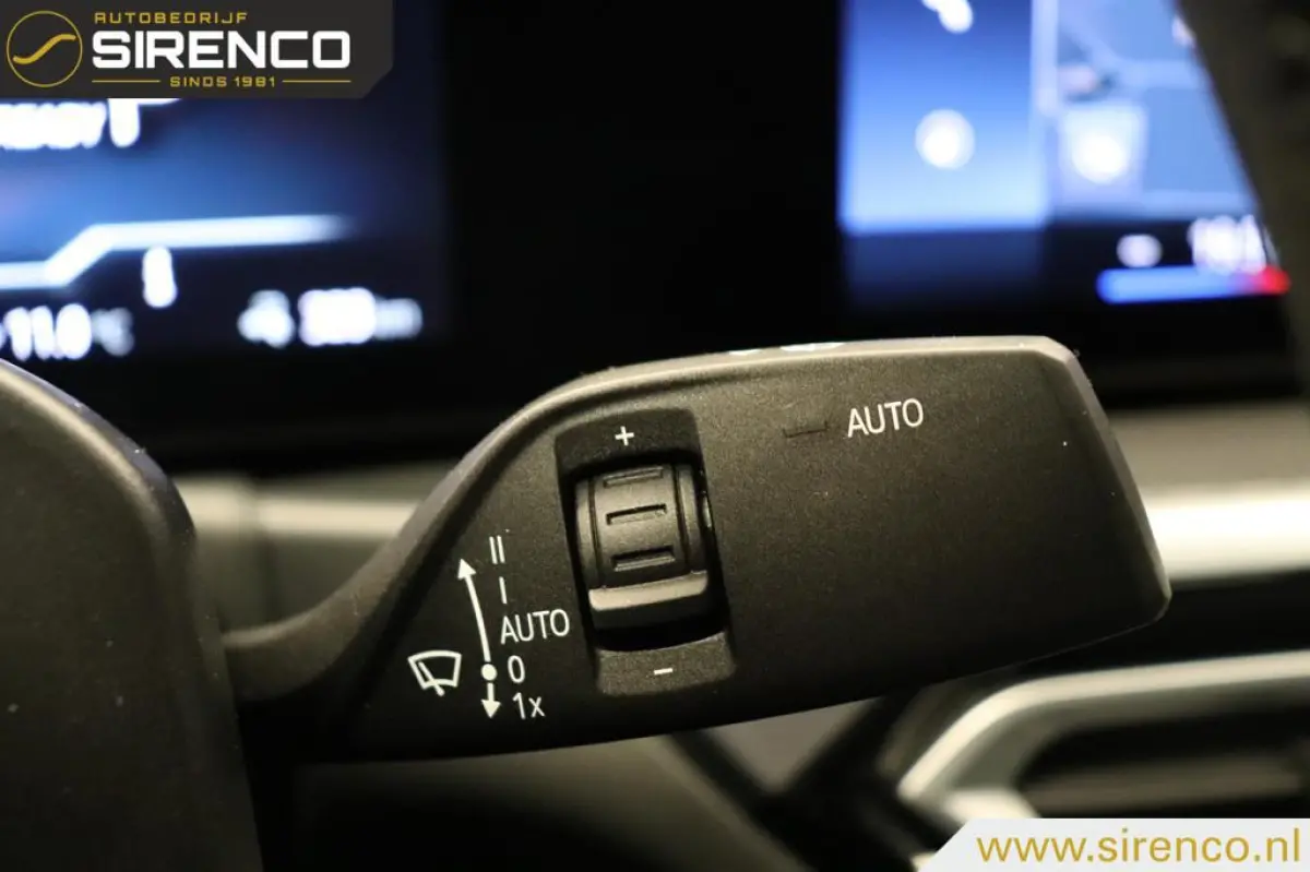 eDrive40 M-sport 84 kWh | virtual widescreen cockpit | adaptieve cruise control | led | camera | high executive |