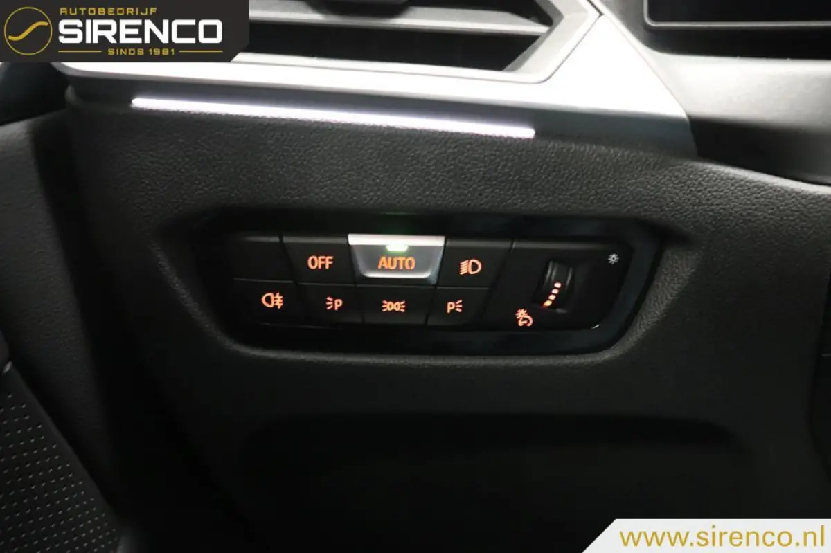eDrive40 M-sport 84 kWh | virtual widescreen cockpit | adaptieve cruise control | led | camera | high executive |