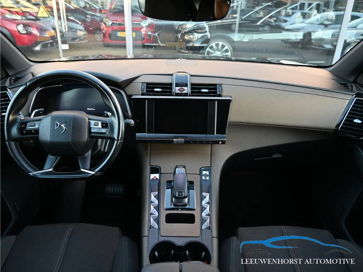 1.6 PureTech So Chic, AUTOMAAT, LED,  clima, cruise, 2x PDC,