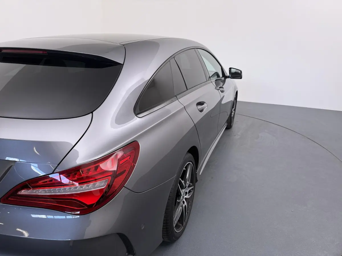 180 Business Solution AMG Night Upgrade | Automaat | AMG Styling | 18" LMV |