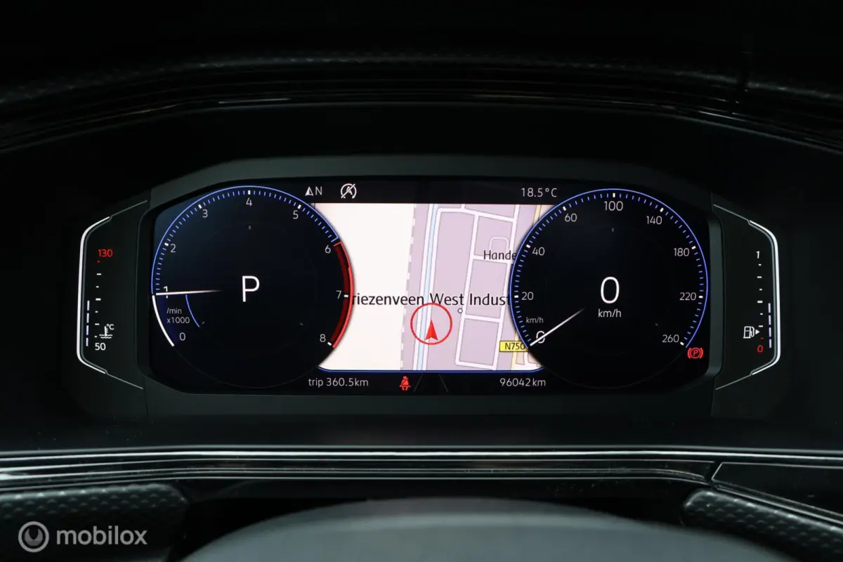 1.0 TSI DSG R-Line I LED | Carplay | ACC