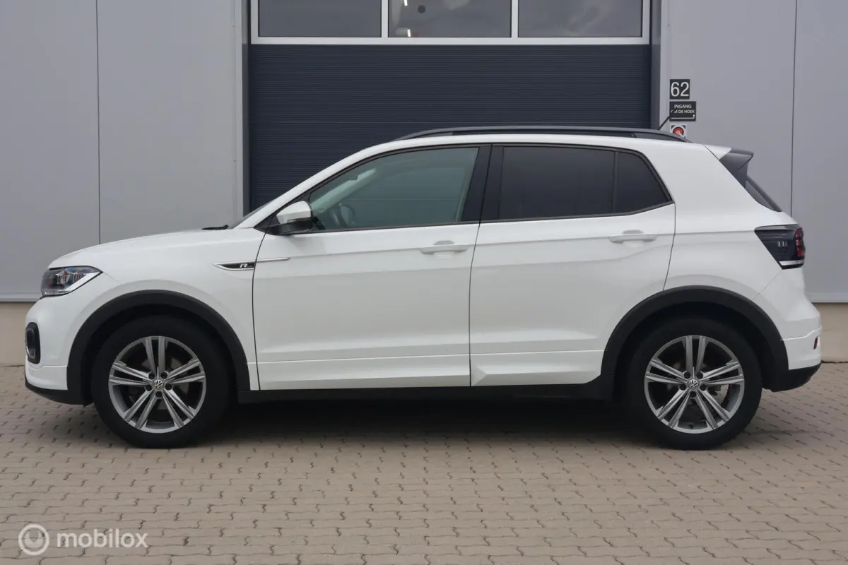 1.0 TSI DSG R-Line I LED | Carplay | ACC