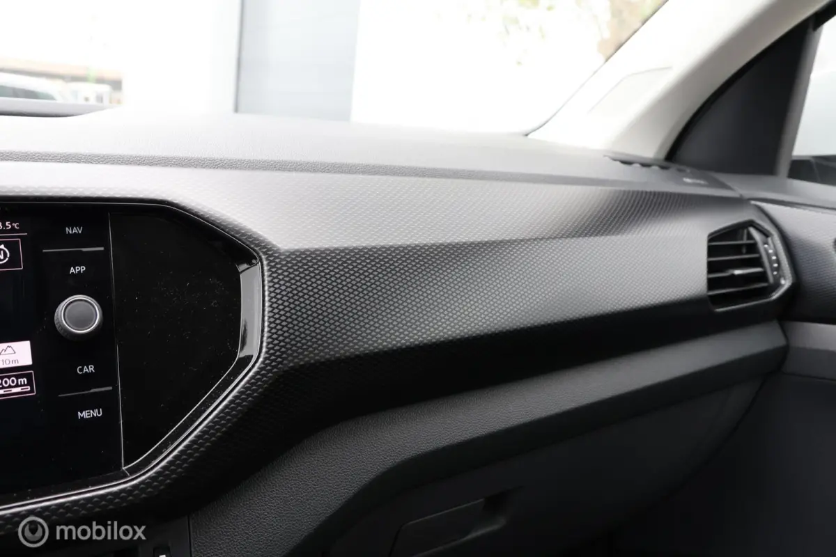 1.0 TSI DSG R-Line I LED | Carplay | ACC