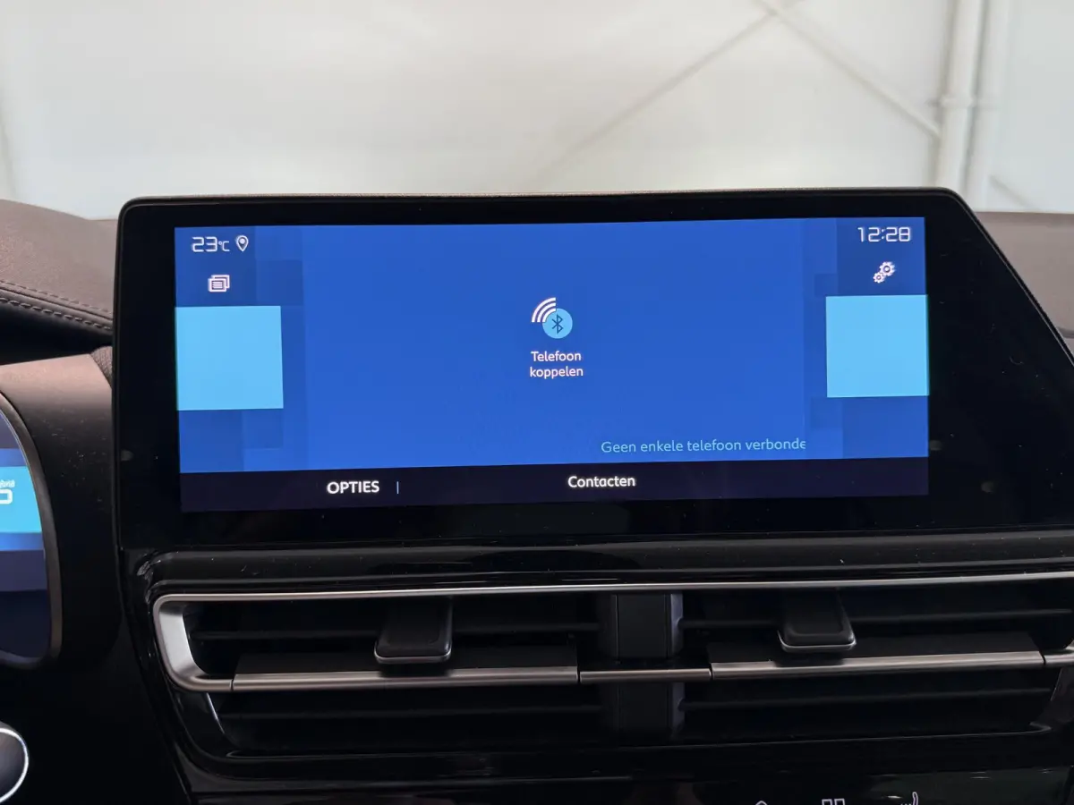1.6 Plug-in Hybrid 225 Shine | Stoelverwarming | Navigatie | Climate control | Camera