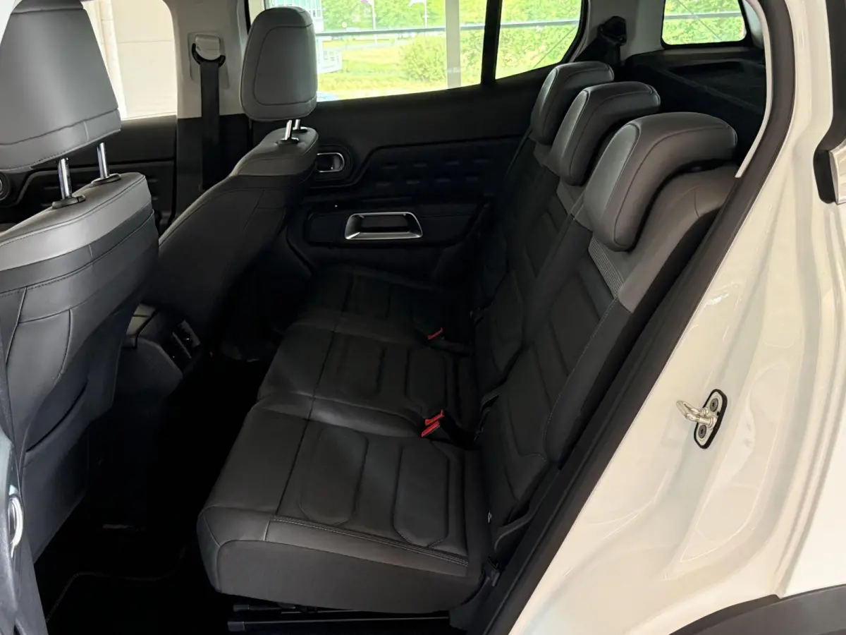 1.6 Plug-in Hybrid 225 Shine | Stoelverwarming | Navigatie | Climate control | Camera