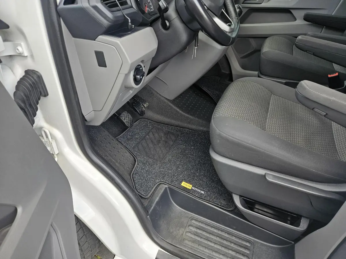 2.0 TDI L1H1 carplay 2x schuifd Airco