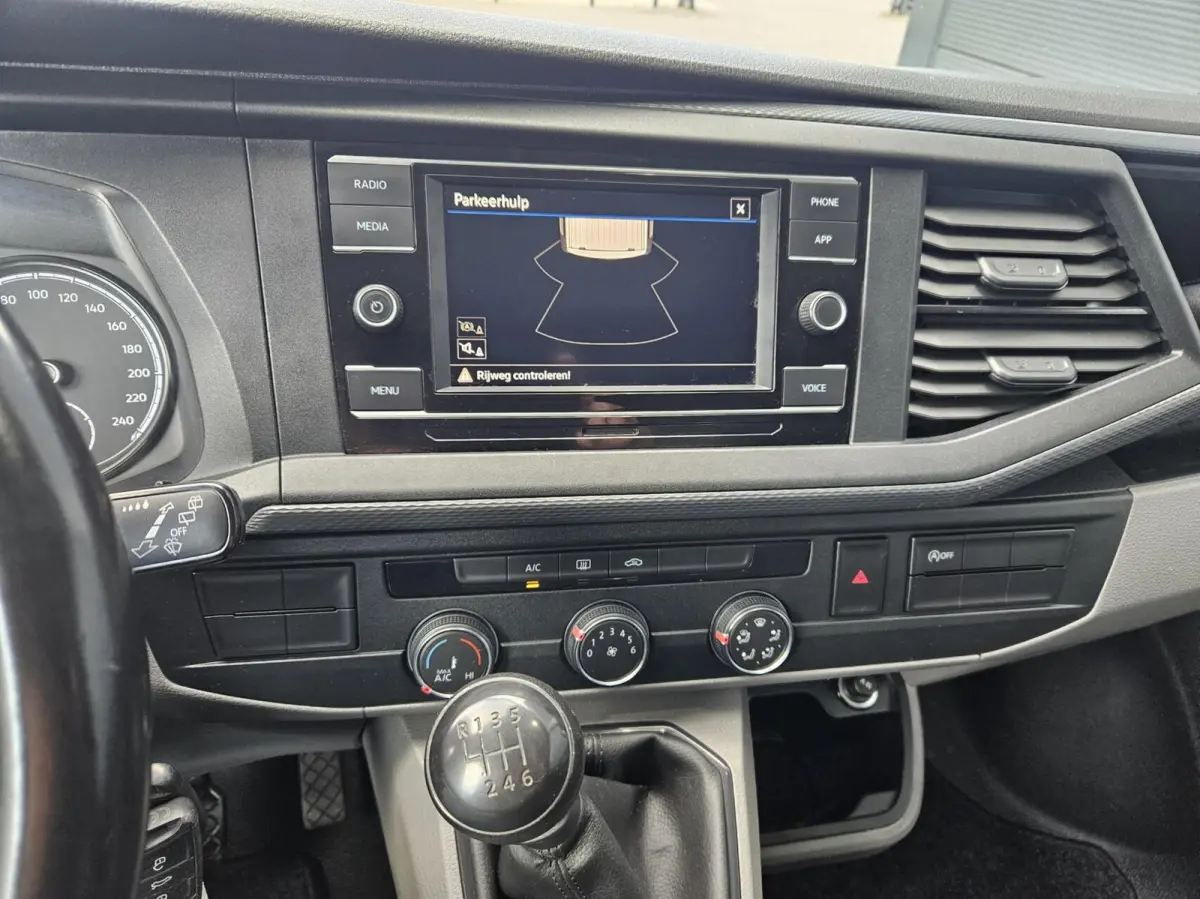 2.0 TDI L1H1 carplay 2x schuifd Airco