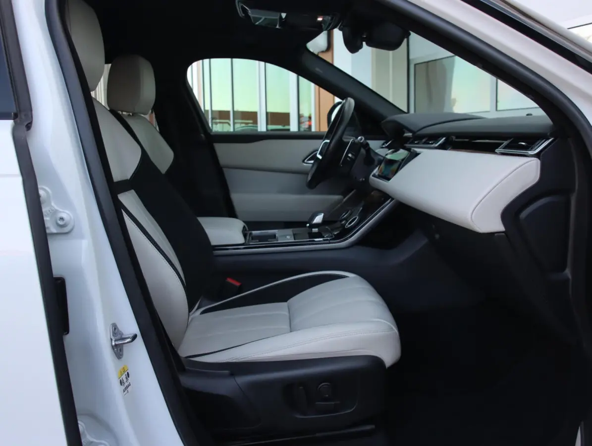 2.0 P400e | R-Dynamic | SOH 92% |
