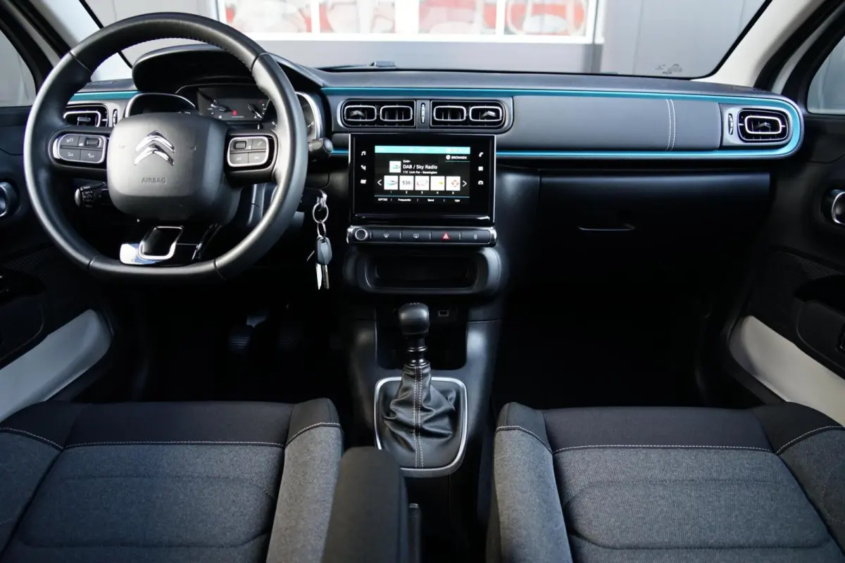 1.2 PureTech Shine, NL, cam. CarPlay, trekh. dis. v.v.
