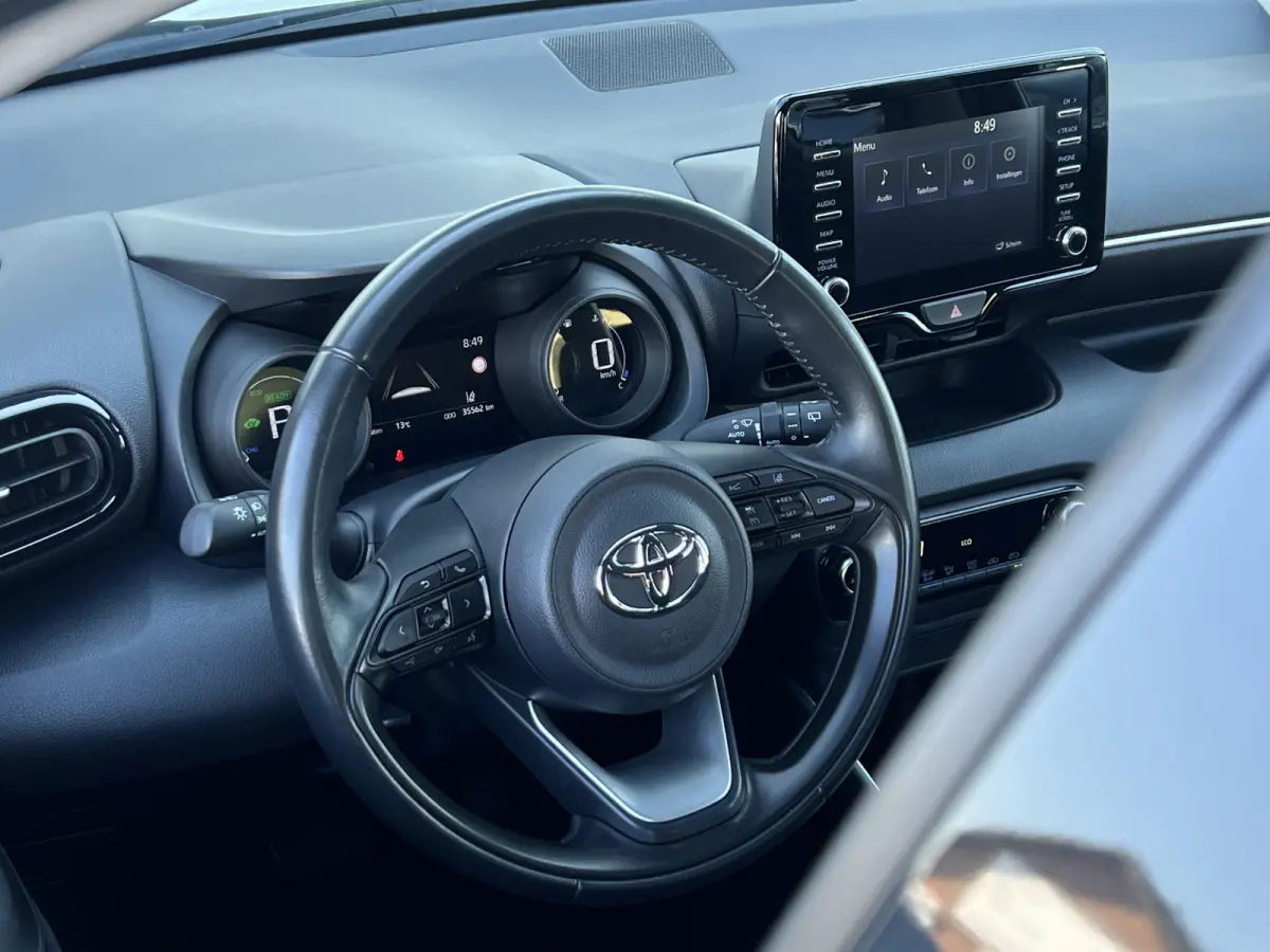 1.5 Hybrid Dynamic | ACC | Carplay | Camera | LED