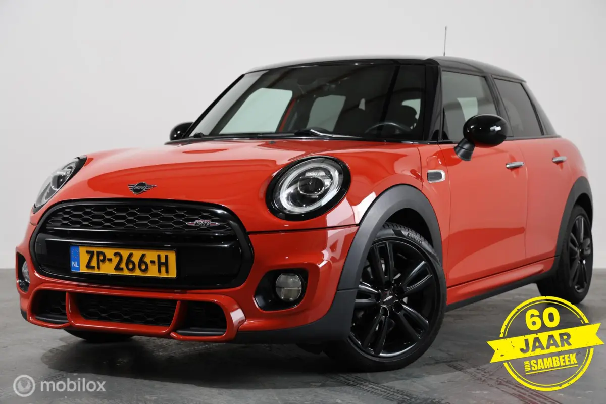 Cooper 1.5 Carplay - JCW interieur - Airco