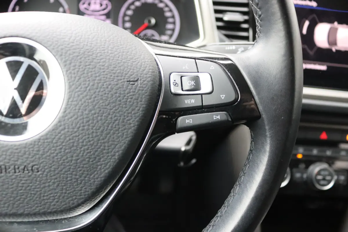 1.0 TSI Style Business Adaptive-cruise/Parkeerhulp/Stoelverwarming/Carplay